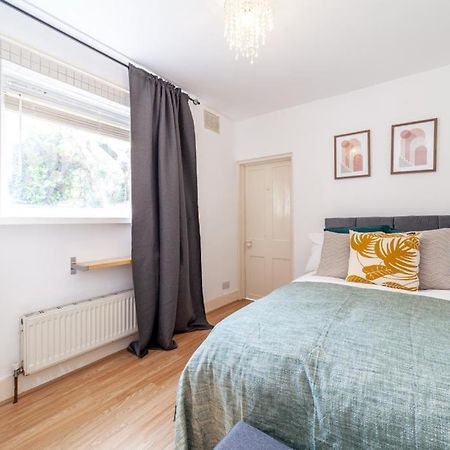 One Bedroom Flat In The Heart Of Brixton Londen Buitenkant foto