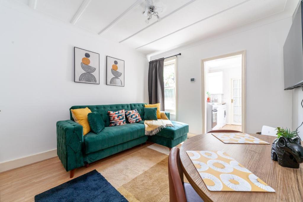 One Bedroom Flat In The Heart Of Brixton Londen Buitenkant foto