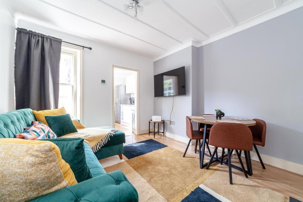 One Bedroom Flat In The Heart Of Brixton Londen Buitenkant foto
