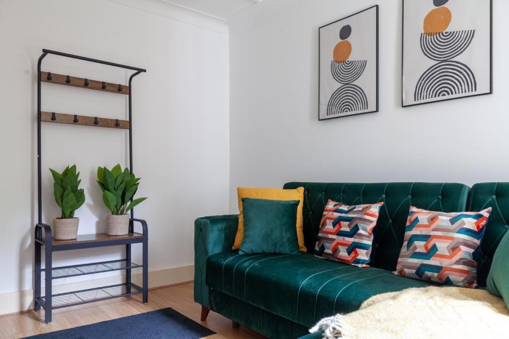 One Bedroom Flat In The Heart Of Brixton Londen Buitenkant foto